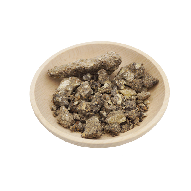 Gum benzoin, in chunks with almonds inabled